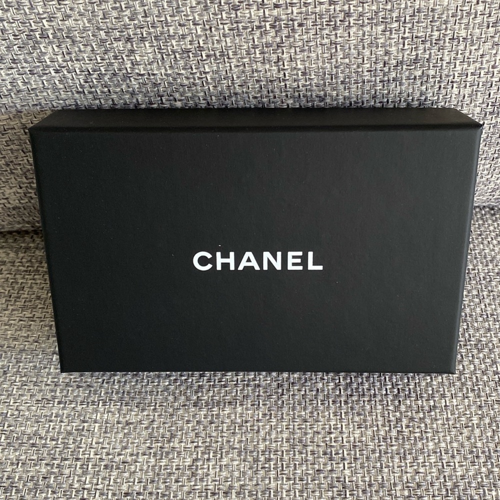 Chanel Wallet Box